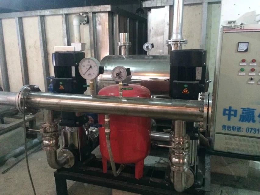 江西雄鷹房地產(chǎn)開發(fā)有限公司采購5.5KW、7.5KW兩用一備無負(fù)壓供水設(shè)備兩套